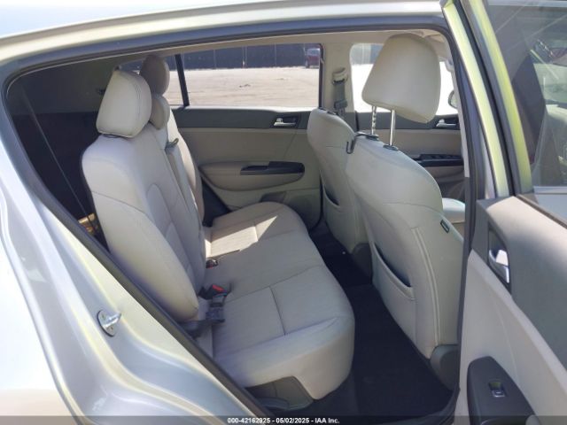 KNDPM3AC4H7169602 KIA Sportage Lx