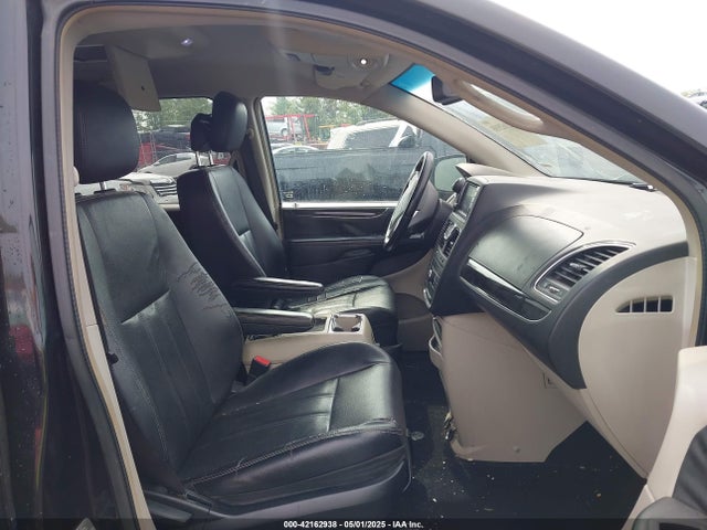 2C4RC1BG5ER383560 Chrysler Town & Country Touring