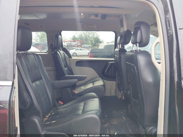 2C4RC1BG5ER383560 Chrysler Town & Country Touring