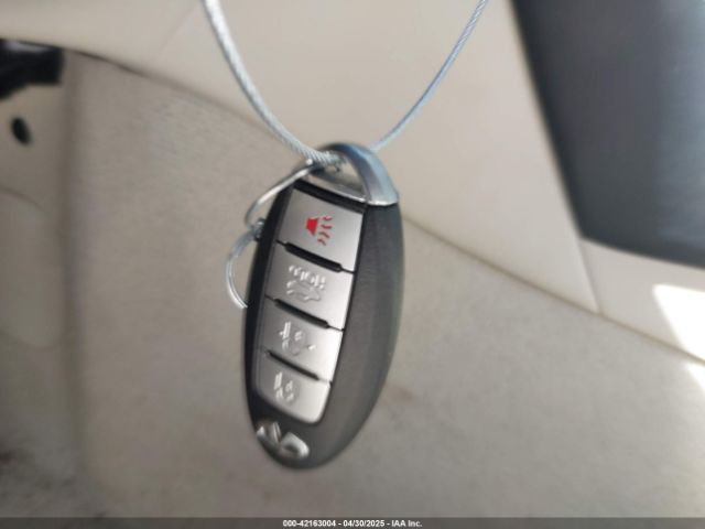 JN1CV7AR0HM680977 Infiniti Q50 2.0t Premium