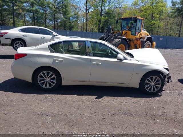 JN1CV7AR0HM680977 Infiniti Q50 2.0t Premium