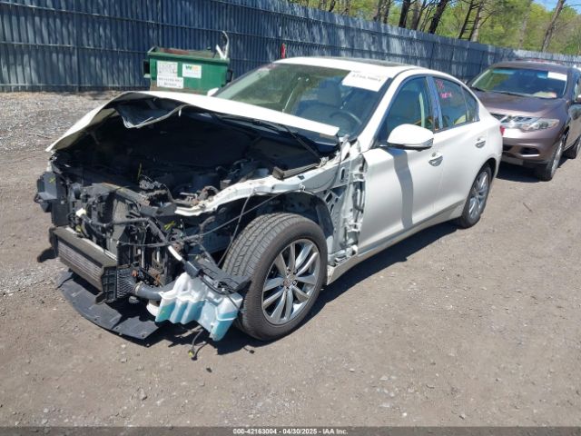 JN1CV7AR0HM680977 Infiniti Q50 2.0t Premium
