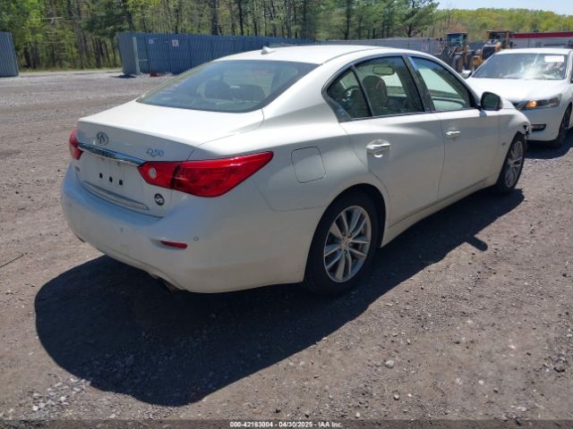 JN1CV7AR0HM680977 Infiniti Q50 2.0t Premium