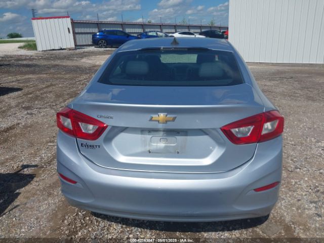 1G1BC5SM3H7210519 Chevrolet Cruze Ls Auto