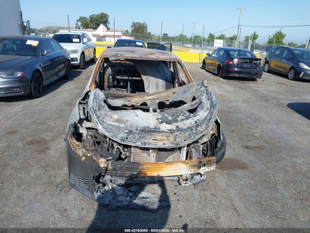3N1AB7AP6KY427584 Nissan Sentra