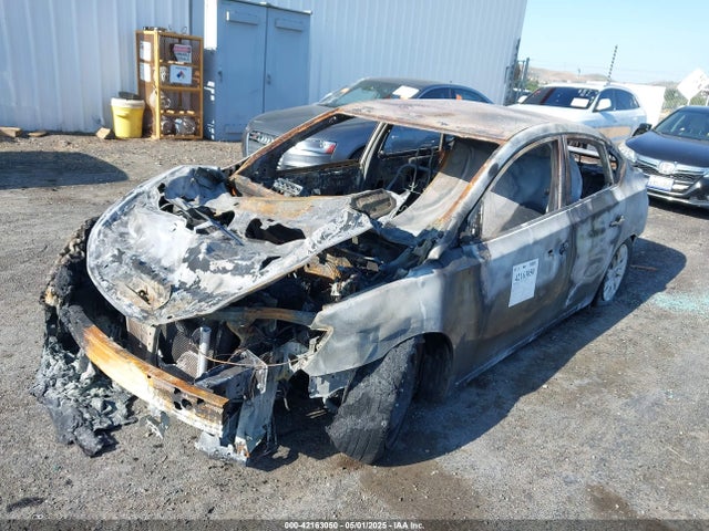 3N1AB7AP6KY427584 Nissan Sentra
