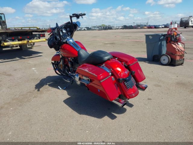 2012 HARLEY-DAVIDSON FLHX 1HD1KBM18CB682971 Photo 2
