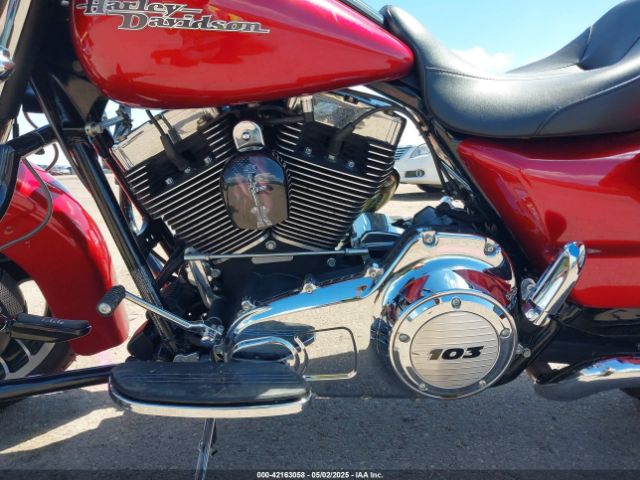 2012 HARLEY-DAVIDSON FLHX 1HD1KBM18CB682971 Photo 8