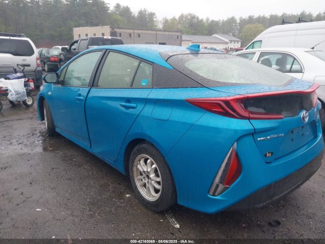 JTDKAMFPXN3198643 Toyota Prius Prime Xle