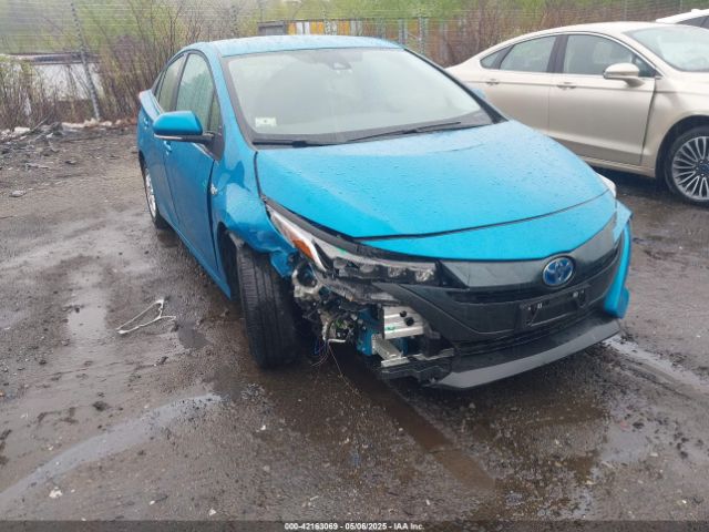 JTDKAMFPXN3198643 Toyota Prius Prime Xle