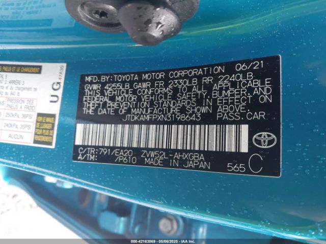 JTDKAMFPXN3198643 Toyota Prius Prime Xle