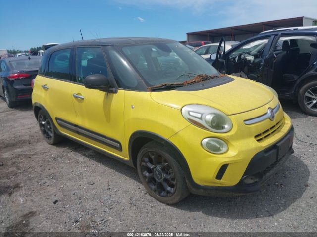 2017 FIAT 500L ZFBCFADH5HZ039579 Photo 0