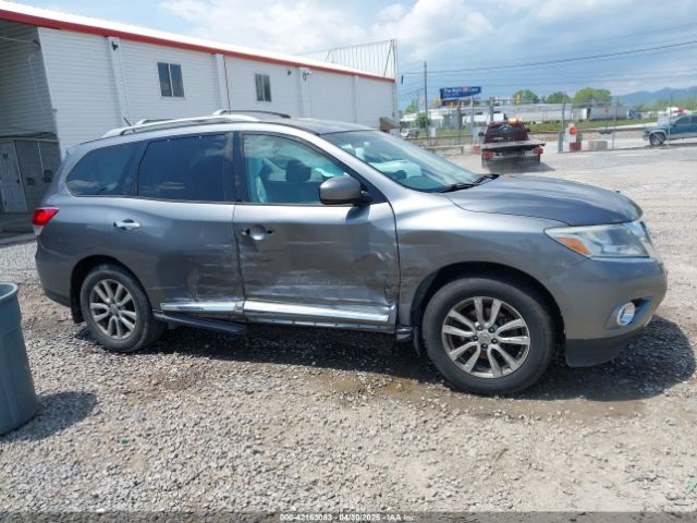 5N1AR2MM0GC622895 Nissan Pathfinder Sl