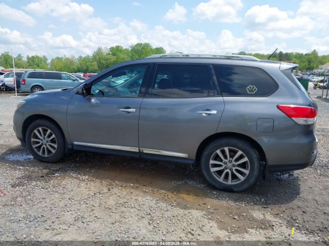 5N1AR2MM0GC622895 Nissan Pathfinder Sl
