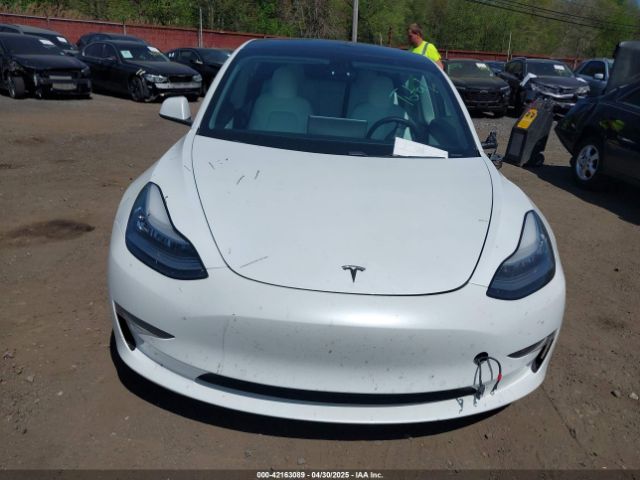 5YJ3E1EB3KF450602 Tesla MODEL 3