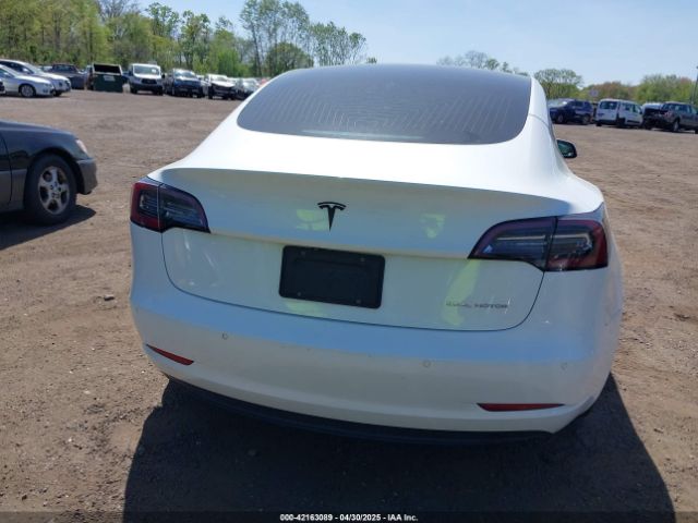 5YJ3E1EB3KF450602 Tesla MODEL 3