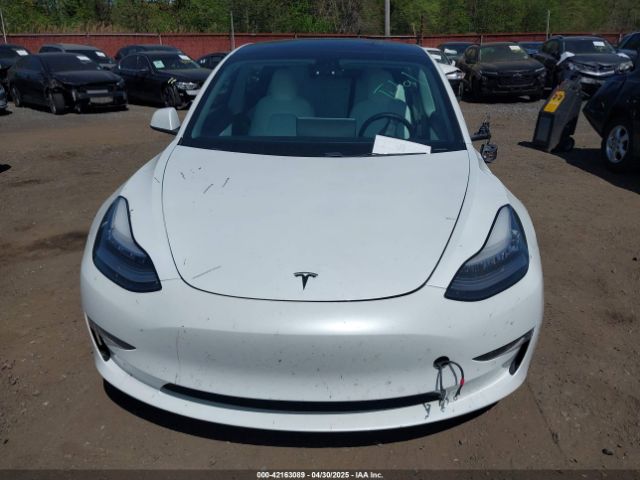 5YJ3E1EB3KF450602 Tesla MODEL 3