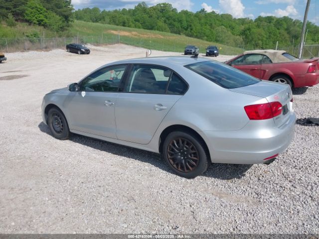 3VWD17AJ3EM246296 Volkswagen Jetta 1.8t Se