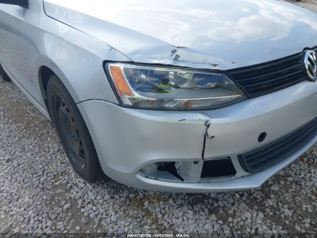 3VWD17AJ3EM246296 Volkswagen Jetta 1.8t Se