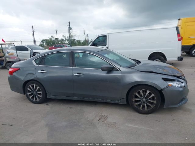 1N4AL3AP6HC197586 Nissan Altima 2.5 Sv