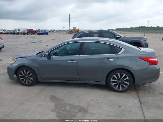 1N4AL3AP6HC197586 Nissan Altima 2.5 Sv