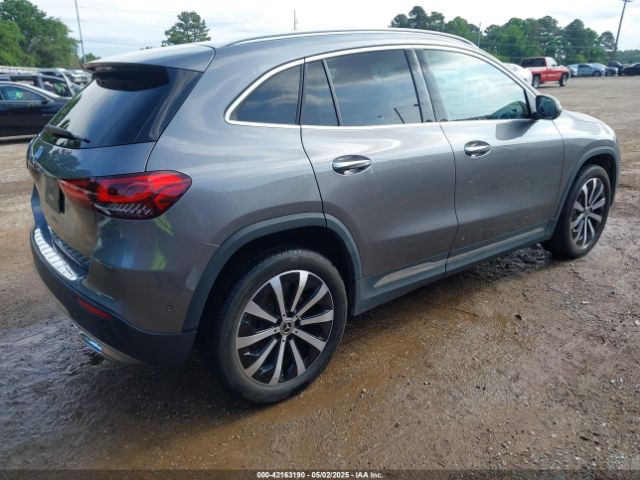 W1N4N4GB0NJ317272 Mercedes-Benz GLA 250