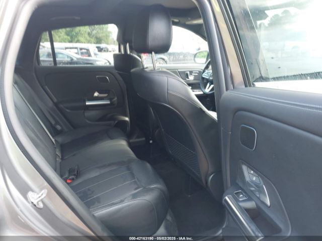 W1N4N4GB0NJ317272 Mercedes-Benz GLA 250