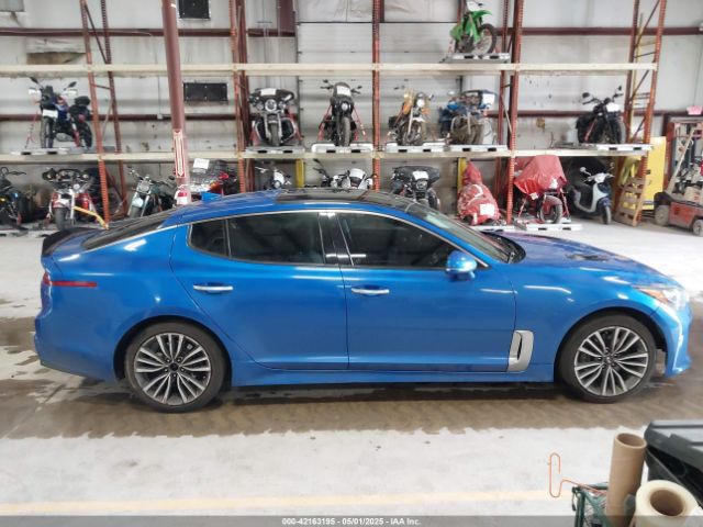 KNAE25LA5J6017132 KIA Stinger Premium