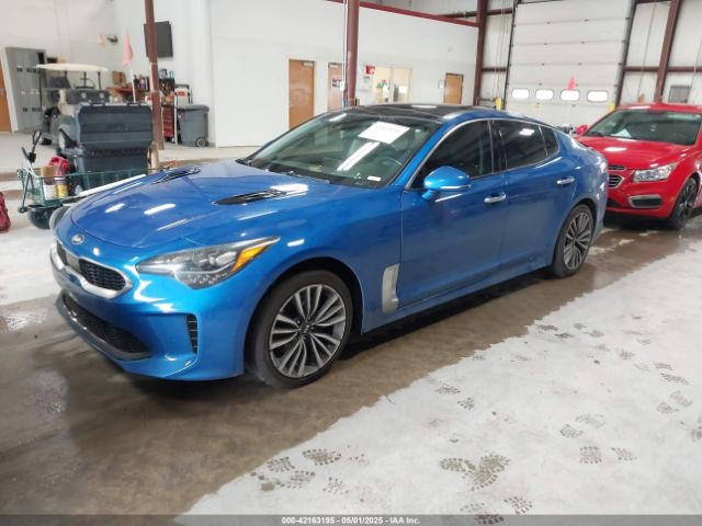 KNAE25LA5J6017132 KIA Stinger Premium