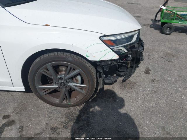 2024 AUDI A3 WAUHUDGY9RA135413 Photo 5