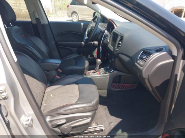 2021 JEEP COMPASS 3C4NJDDB7MT590390 Photo 4