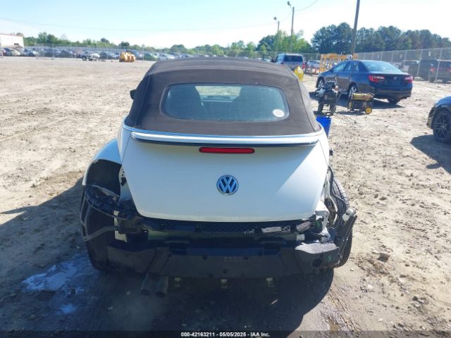 3VW517AT6EM818323 Volkswagen Beetle 1.8t