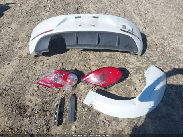 3VW517AT6EM818323 Volkswagen Beetle 1.8t