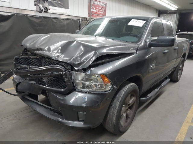 1C6RR7FG6KS625365 RAM 1500 Classic Express  4x4 6'4 Box