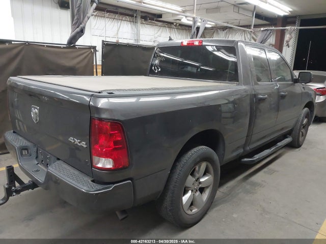 1C6RR7FG6KS625365 RAM 1500 Classic Express  4x4 6'4 Box