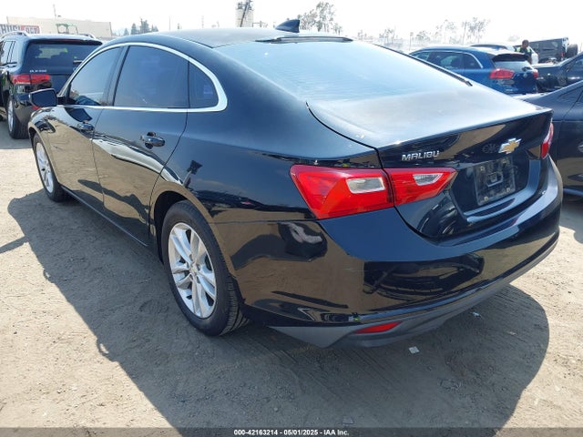 1G1ZE5ST2HF142557 Chevrolet MALIBU 1LT