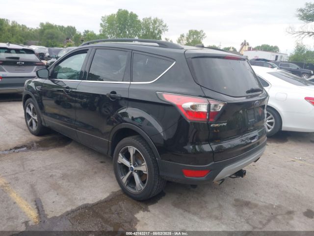 1FMCU0GD4HUA12954 Ford ESCAPE SE