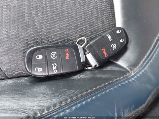 1C3CCCBB4FN665309 Chrysler 200 S