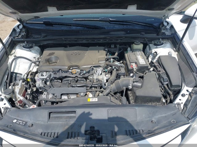 4T1B11HK2JU057775 Toyota CAMRY LE