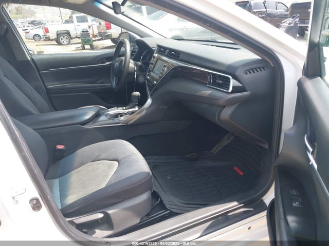 4T1B11HK2JU057775 Toyota CAMRY LE