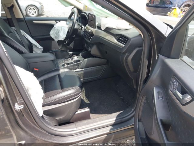 2020 FORD ESCAPE 1FMCU0H69LUB18115 Photo 4