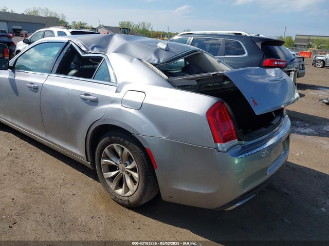 2C3CCAAG4GH238255 Chrysler 300 Limited