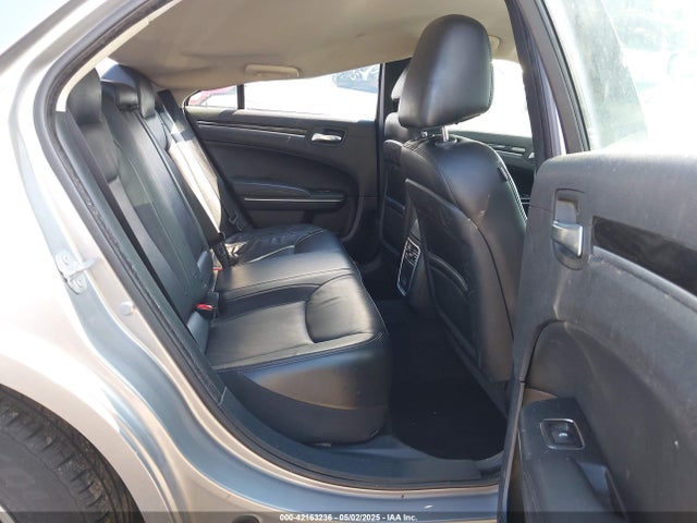2C3CCAAG4GH238255 Chrysler 300 Limited