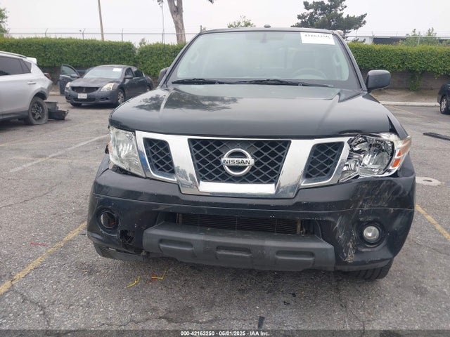 1N6AD0ER8GN758758 Nissan Frontier Sv