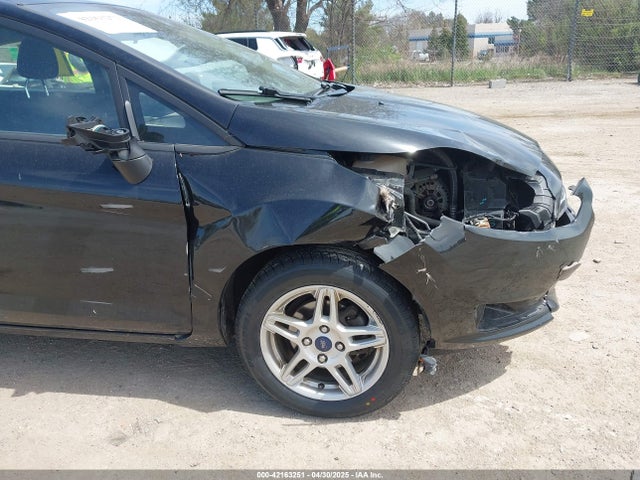 3FADP4BJ8JM103973 Ford FIESTA SE