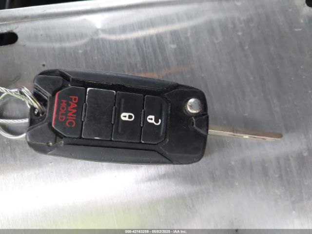 ZACCJAAT6FPC31593 Jeep Renegade Sport