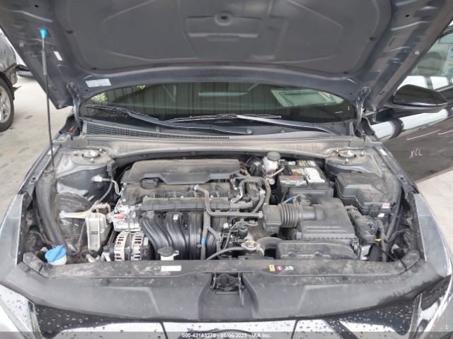 KMHLM4AG5NU353950 Hyundai ELANTRA SEL