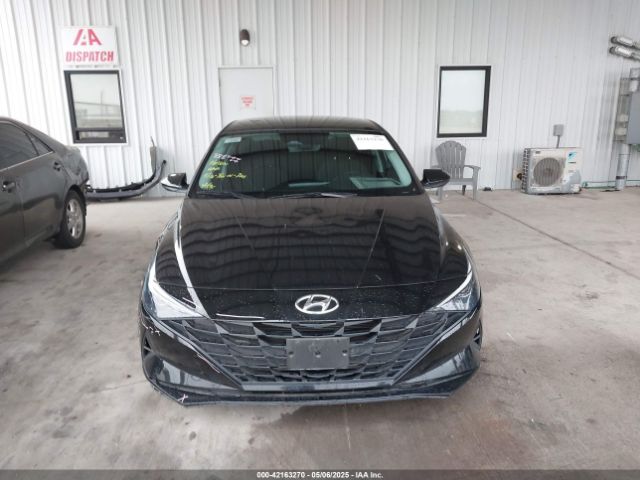 KMHLM4AG5NU353950 Hyundai ELANTRA SEL