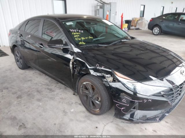 KMHLM4AG5NU353950 Hyundai ELANTRA SEL