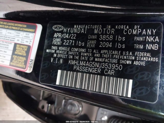 KMHLM4AG5NU353950 Hyundai ELANTRA SEL